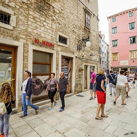 Top City Center Apartments Šibenik Exteriör bild