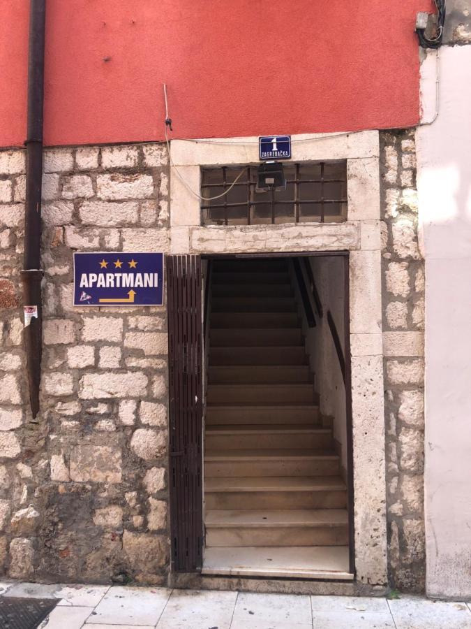 Top City Center Apartments Šibenik Exteriör bild