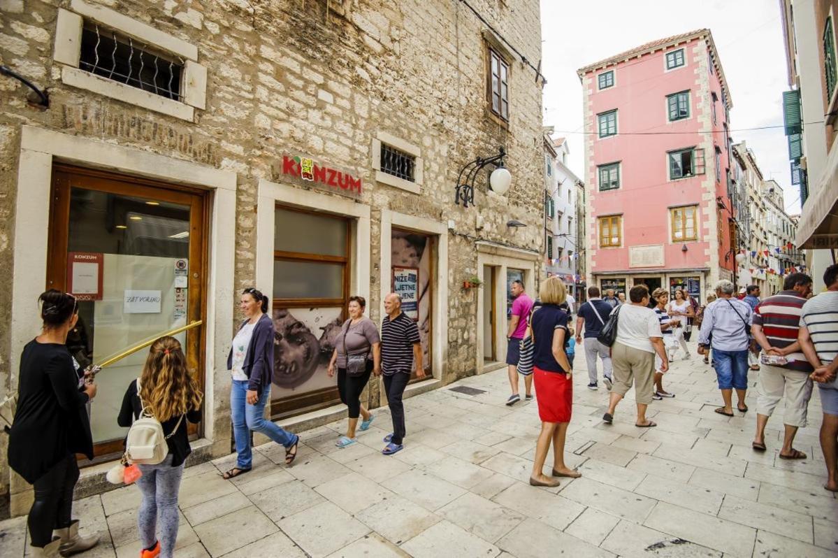 Top City Center Apartments Šibenik Exteriör bild
