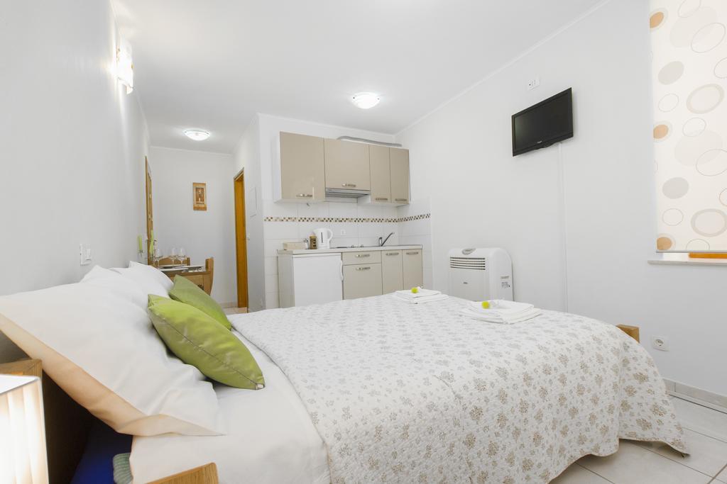 Top City Center Apartments Šibenik Exteriör bild