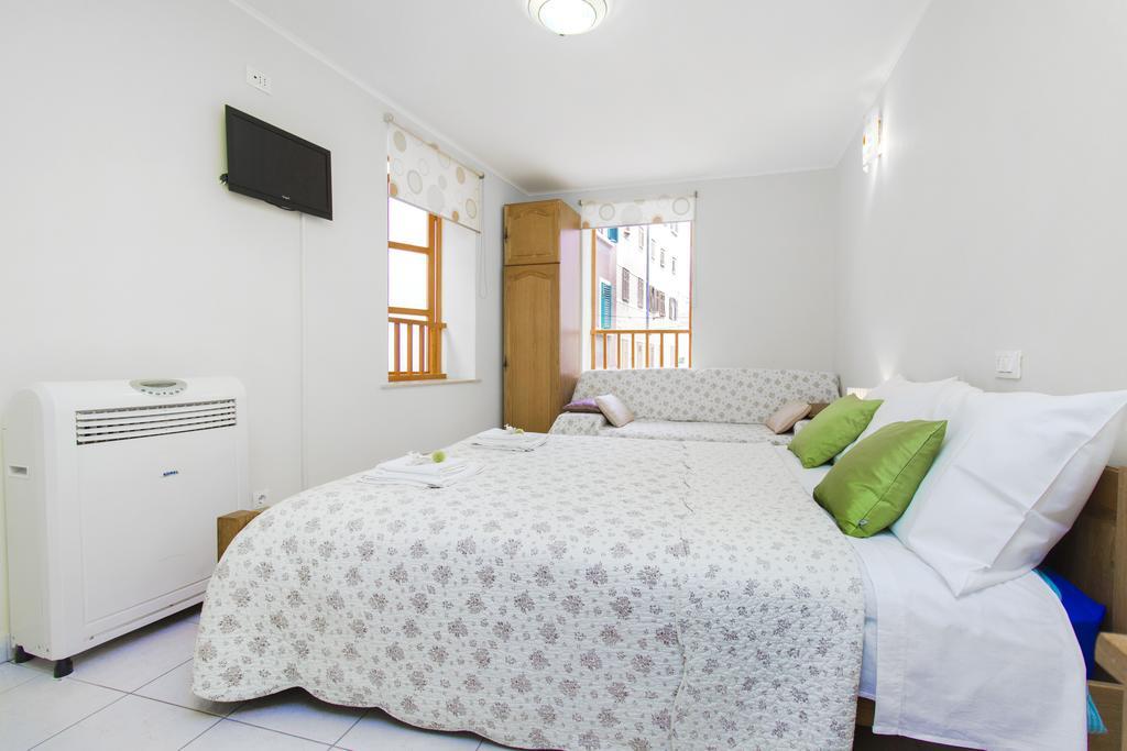 Top City Center Apartments Šibenik Exteriör bild